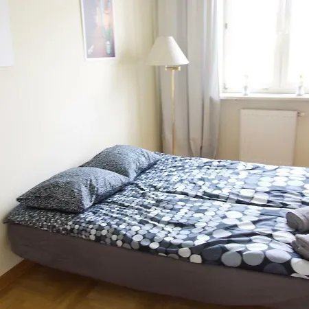 - Aparts Wyscigi Pulawska Apartment Warschau